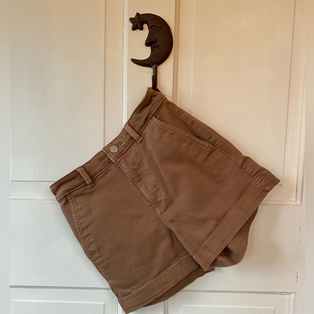 High waist shorts